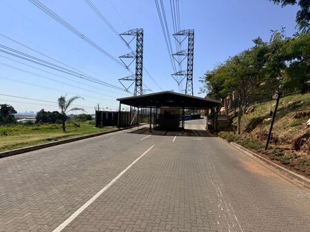2 Bedroom apartment to rent in Sunnyrock, Germiston