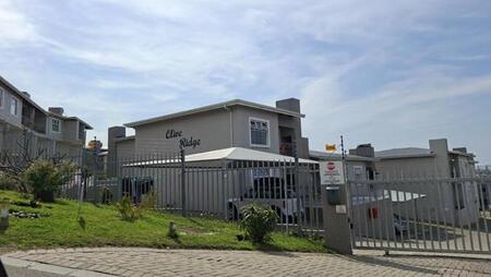 2 Bedroom Apartment in Island View