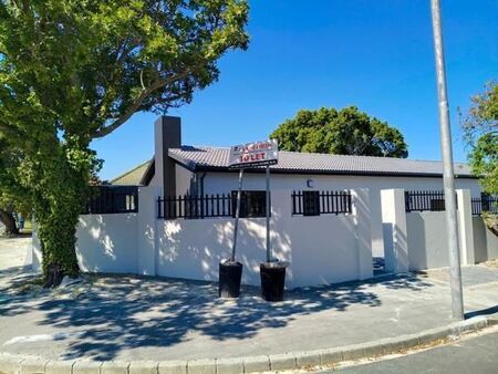 3 Bedroom House in Parow North