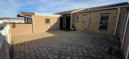 3 Bedroom House in Westridge