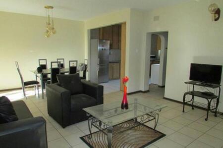 3 Bedroom Apartment in Kimberley Central