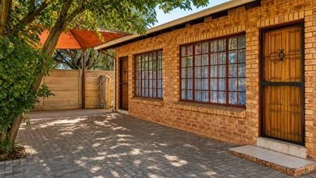 Studio Apartment in Impala Park
