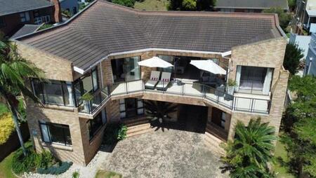 4 Bedroom House in Wavecrest