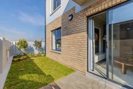 2 Bedroom Apartment in Heuweloord
