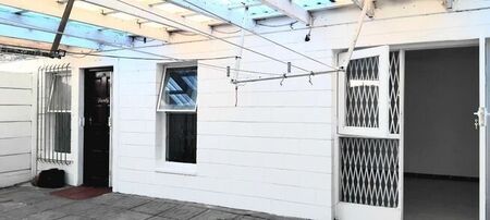 1 Bedroom cottage to rent in Rocklands, Mitchells Plain