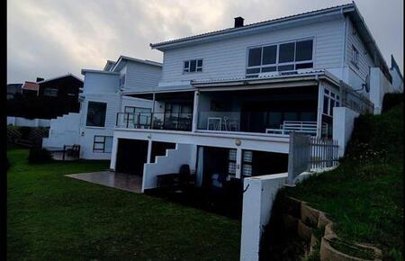 3 Bedroom Townhouse in Dana Bay