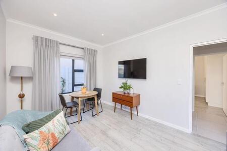 1 Bedroom House in Parklands North