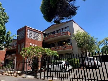 2 Bedroom Flat in Durbanville Central