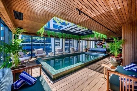 1 Bedroom Apartment in Foreshore