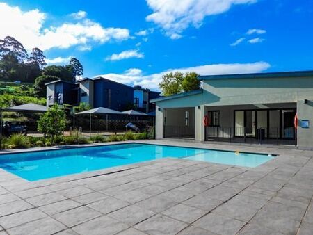 1 Bedroom Apartment in Waterfall