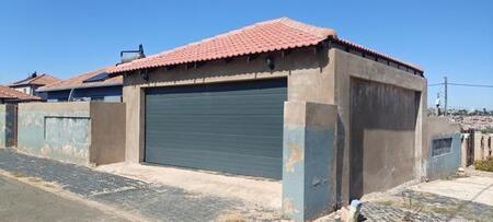 3 Bedroom House in Glenway Estate