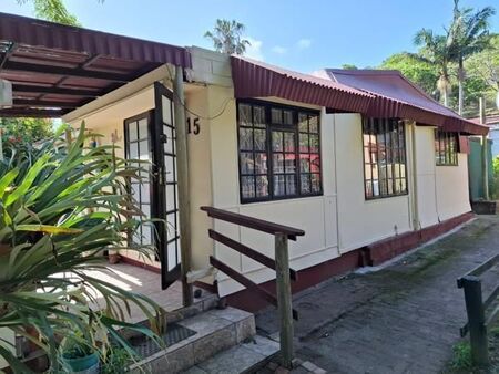 1 Bedroom Townhouse in Hibberdene