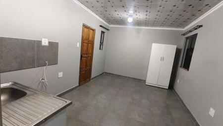 1 Bedroom House in Protea Glen