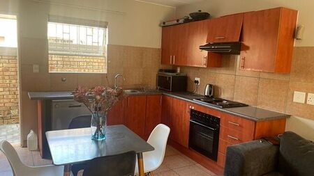 3 Bedroom duplex townhouse - sectional to rent in Wilgeheuwel, Roodepoort