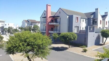 2 Bedroom apartment to rent in Royal Ascot, Milnerton