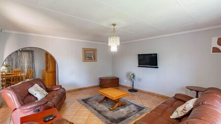 4 Bedroom house to rent in Doornpoort, Pretoria