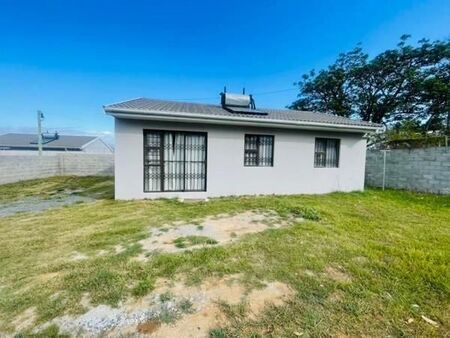 2 Bedroom House in Gonubie