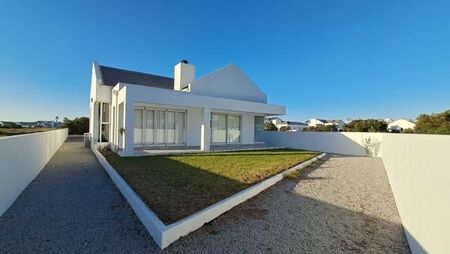 3 Bedroom House in Shelley Point