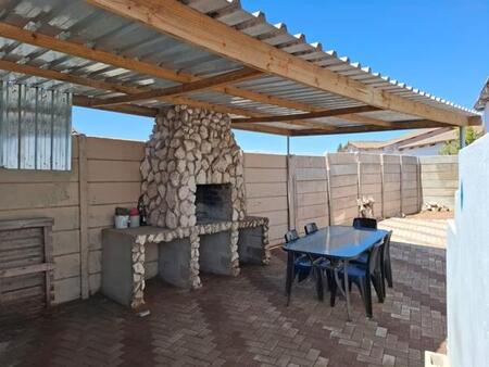 3 Bedroom House in Louwville