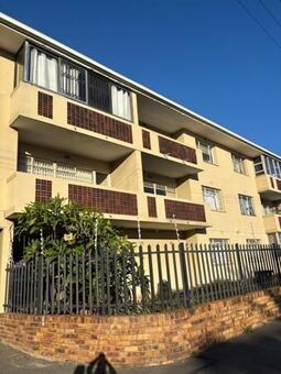 2 Bedroom Apartment in Goodwood Estate
