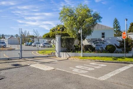 2 Bedroom Townhouse in Goedemoed