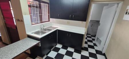 2 Bedroom Apartment in Crawford