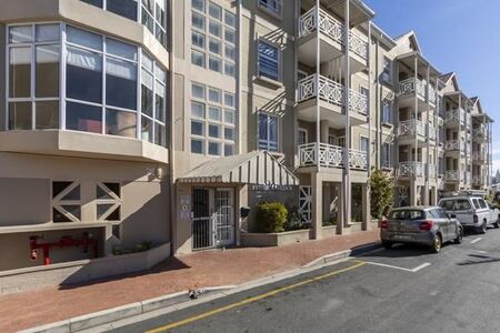 2 Bedroom Apartment in Strand South