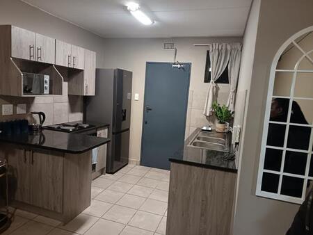 2 Bedroom Apartment in Mooikloof Equestrian Estate