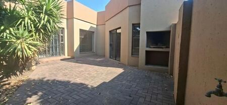 3 Bedroom Townhouse in Three Rivers