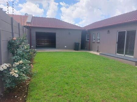 2 Bedroom House in Kenleaf