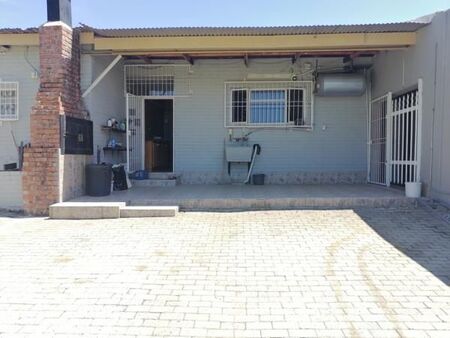 2 Bedroom House in Tuinhof