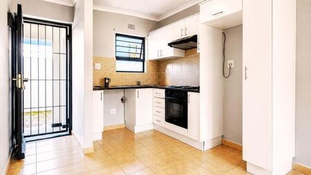2 Bedroom apartment to rent in Parklands East, Blouberg