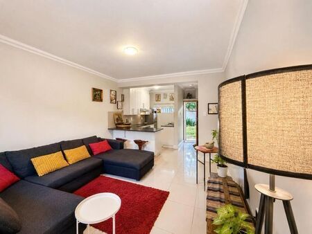 2 Bedroom apartment to rent in Observatory, Cape Town
