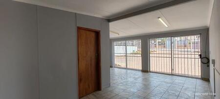 1 Bedroom Apartment in Vredenburg