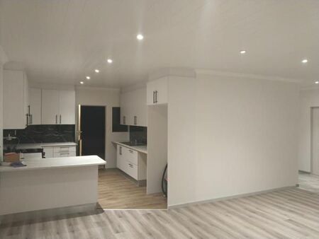 3 Bedroom House in Albertinia