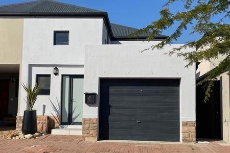 2 Bedroom Townhouse in Atlantic Beach Golf Estate