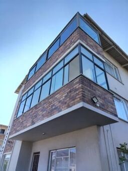 2 Bedroom Apartment in Boston