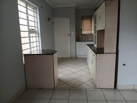 2 Bedroom apartment to rent in The Conifers, Blue Downs