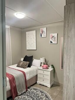 2 Bedroom Apartment in Mooikloof Equestrian Estate