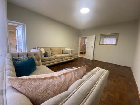 1 Bedroom Apartment in Parkhill Gardens