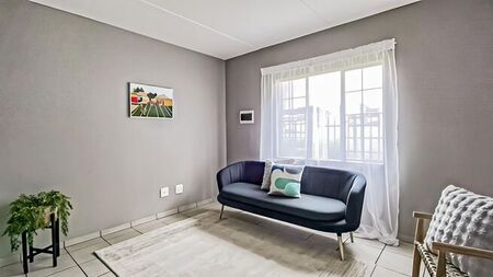 2 Bedroom flat to rent in Fleurhof, Roodepoort