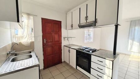 3 Bedroom house to rent in Sunford, Phoenix