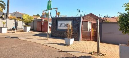 2 Bedroom duplex loft to rent in Zwartkop, Centurion