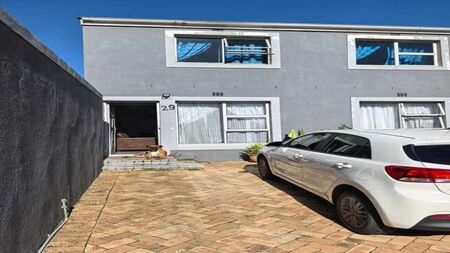 3 Bedroom duplex townhouse - freehold to rent in Northpine, Brackenfell