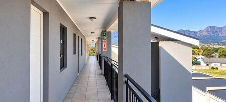 2 Bedroom apartment to rent in Paarl North