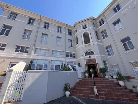 2 Bedroom apartment to rent in Muizenberg, Cape Town