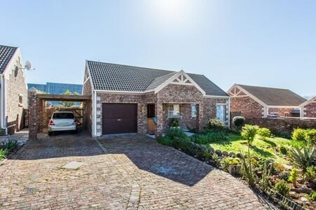 2 Bedroom House in West Bank