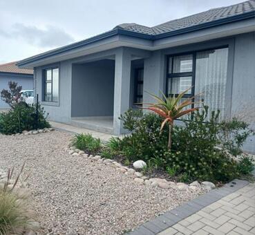 3 Bedroom House in Dana Bay