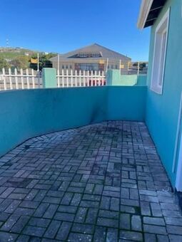 1 Bedroom Apartment in Saldanha