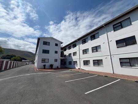 1 Bedroom Apartment in Northcliff